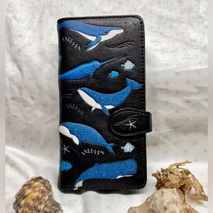Woman’s Wallet Large : Whales Black
